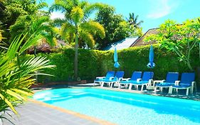 Baan Rosa Bangtao Beach