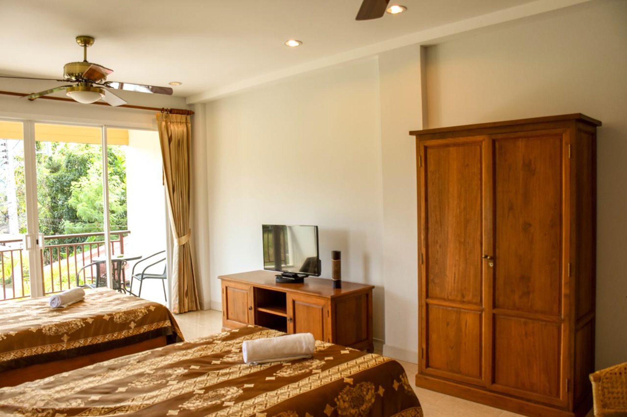 Baan Rosa Bangtao Beach Bang Tao Beach  Zewnętrze zdjęcie
